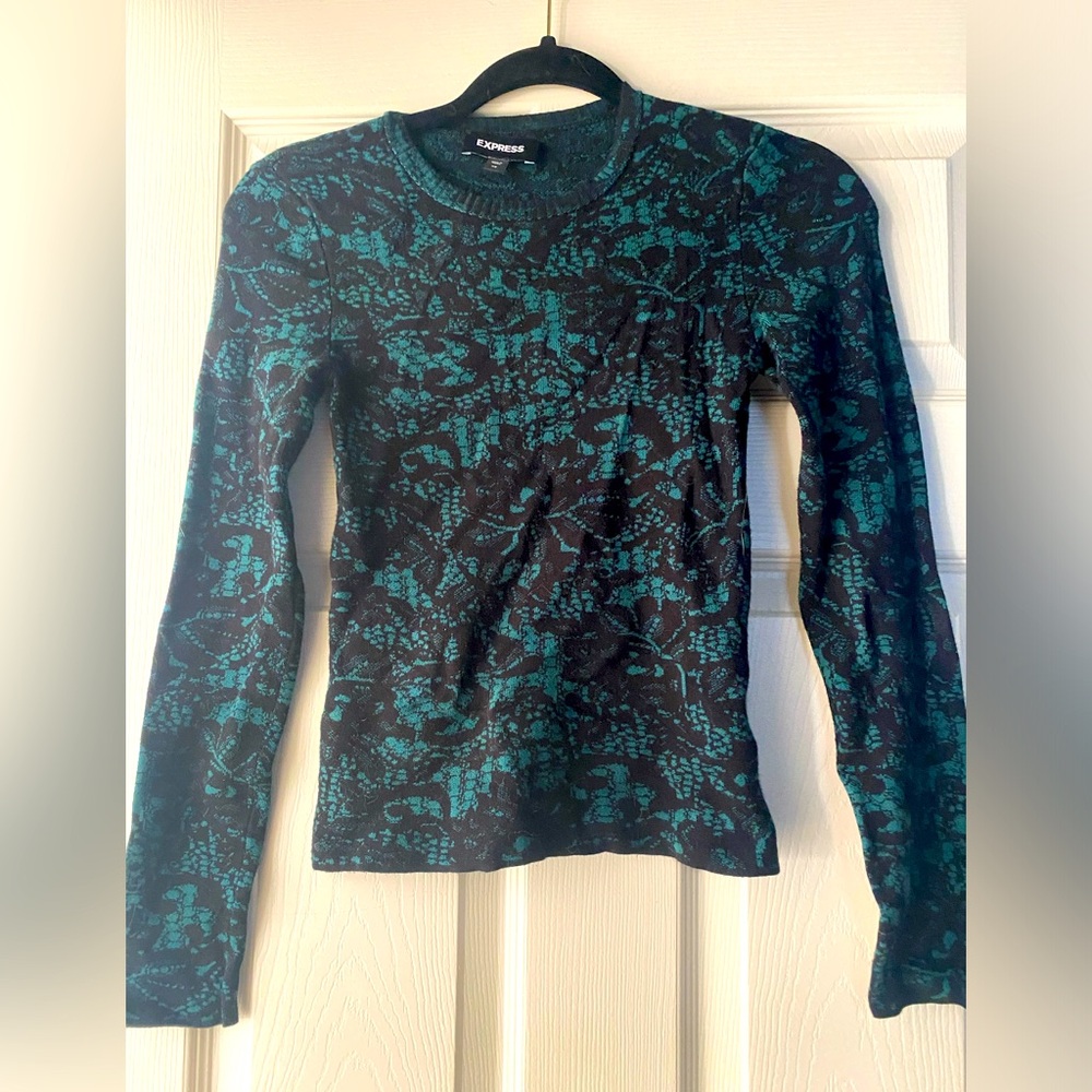 Express XS Green/Black Sweater